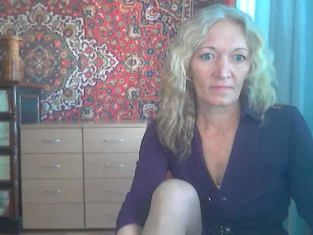 Live sex webcam photo for LizSage #272708058