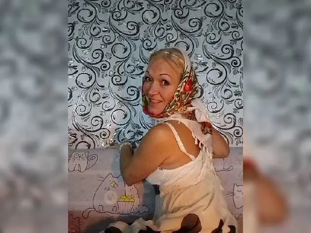 Live sex webcam photo for LizSage #276731063