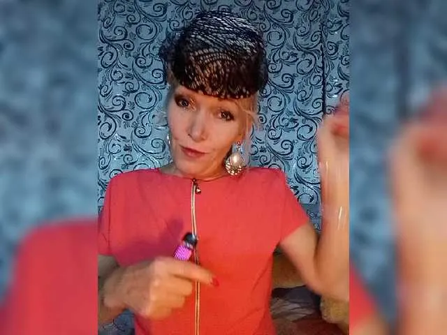 Live sex webcam photo for LizSage #276930707