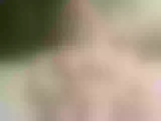 Live sex webcam photo for LizSage #290339529