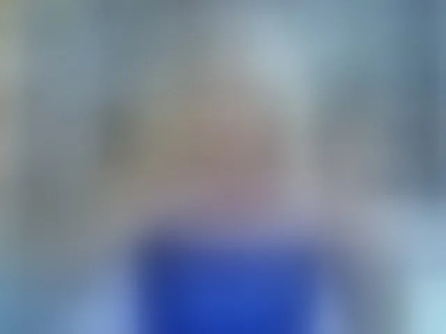 Live sex webcam photo for LizSage #292635528
