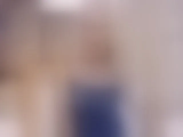 Live sex webcam photo for LizSage #293886265
