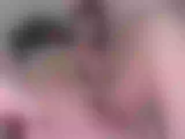 Live sex webcam photo for LizSheibaum #290283734