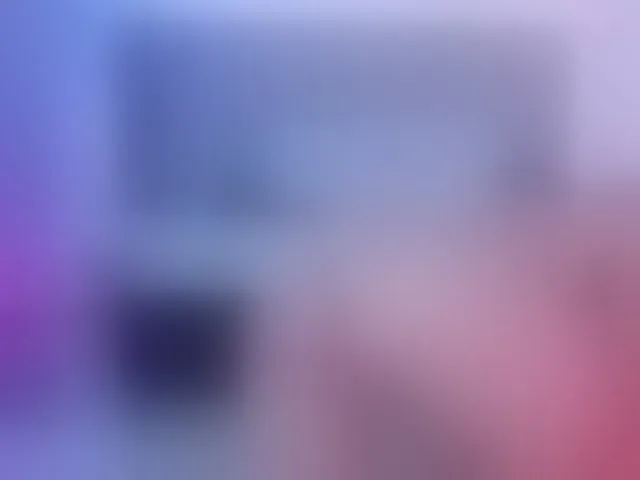 Live sex webcam photo for LizSheibaum #290437441