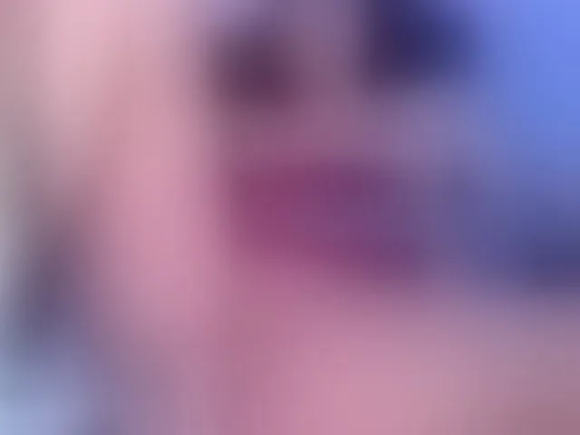 Live sex webcam photo for LizSheibaum #290956862