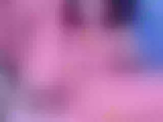 Live sex webcam photo for LizSheibaum #290981434