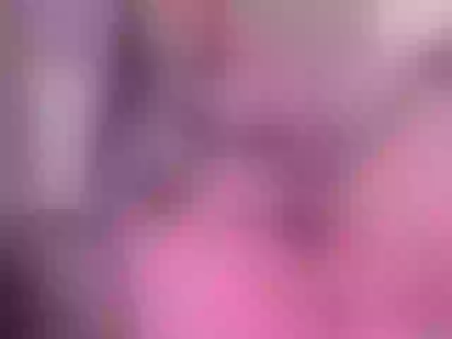 Live sex webcam photo for LizSheibaum #291450329