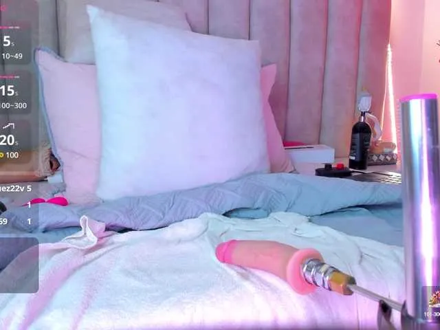 Live sex webcam photo for LizSheibaum #291524310