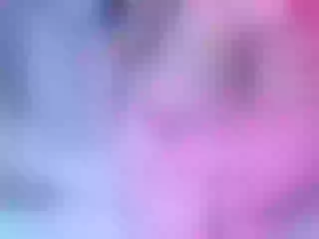 Live sex webcam photo for LizSheibaum #292112905