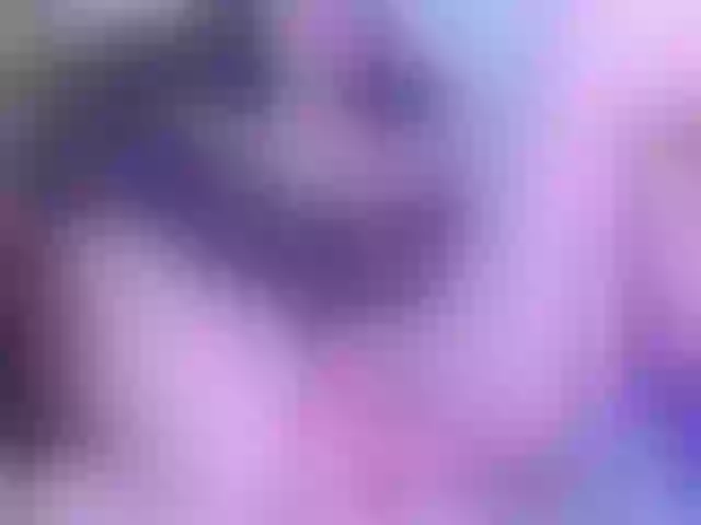 Live sex webcam photo for LizSheibaum #292192595