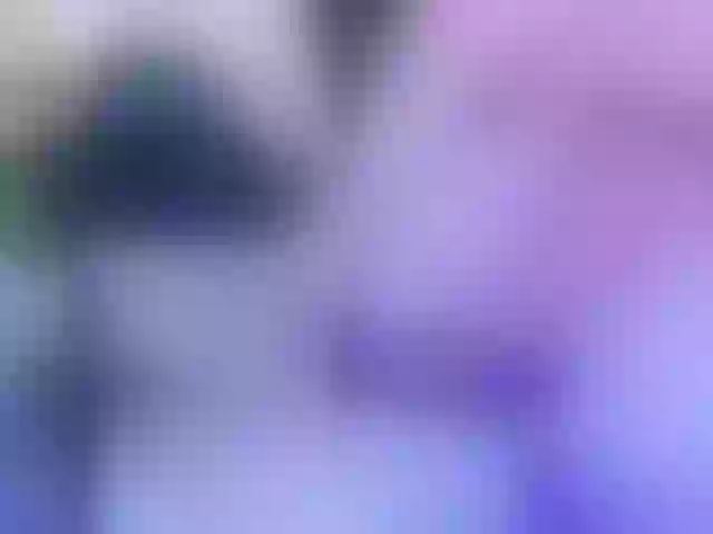 Live sex webcam photo for LizSheibaum #292198177