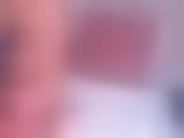 Live sex webcam photo for LizSheibaum #292391355