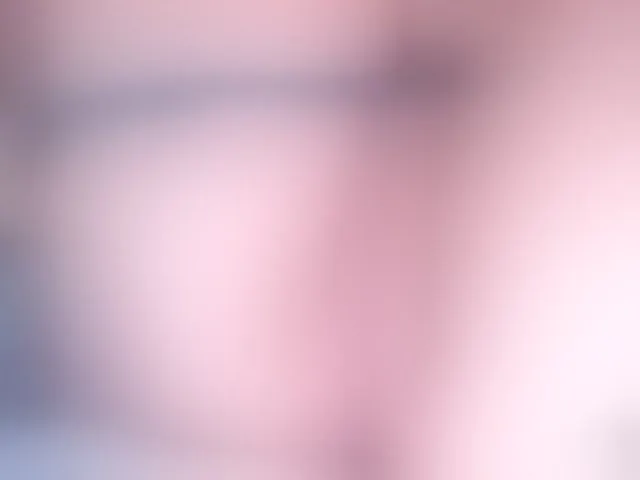 Live sex webcam photo for LizSheibaum #292826146