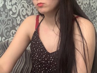 Live sex webcam photo for LizaBoom97 #233368752