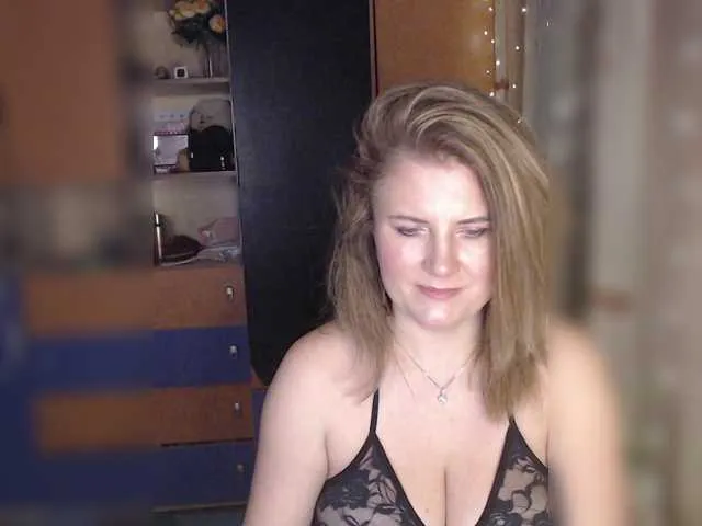 Live sex webcam photo for LizaCakes #290324311