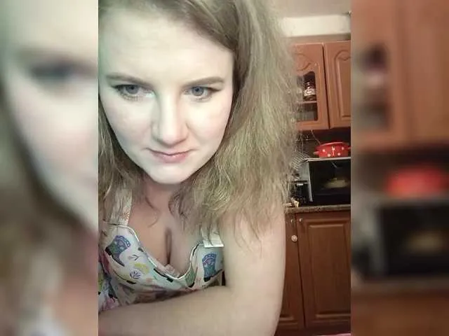 Live sex webcam photo for LizaCakes #290556271