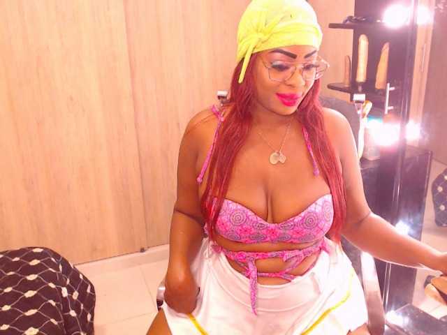 Live sex webcam photo for LizaDouson #272351512