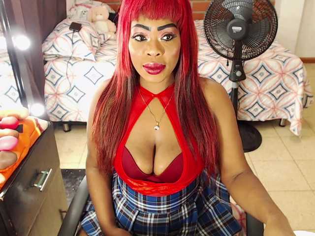 Live sex webcam photo for LizaDouson #276770202