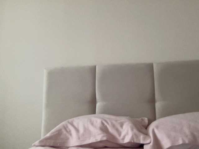 Live sex webcam photo for LizaFlower1 #290144038