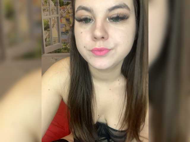 Live sex webcam photo for LizaHot #276777219