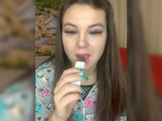 Live sex webcam photo for LizaHot #276789414