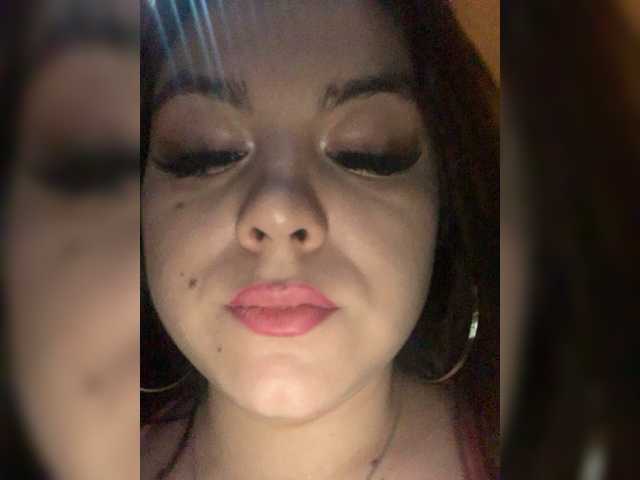 Live sex webcam photo for LizaHot #277511335