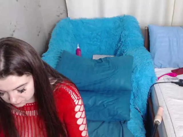 Live sex webcam photo for LizaHot #278022282