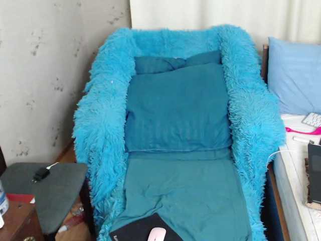 Live sex webcam photo for LizaHot #278117285