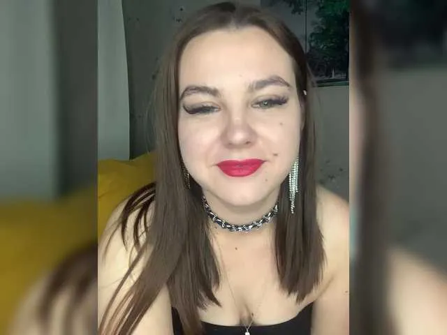 Live sex webcam photo for LizaHot #290172096