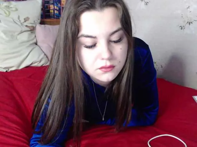 Live sex webcam photo for LizaHot #290448662