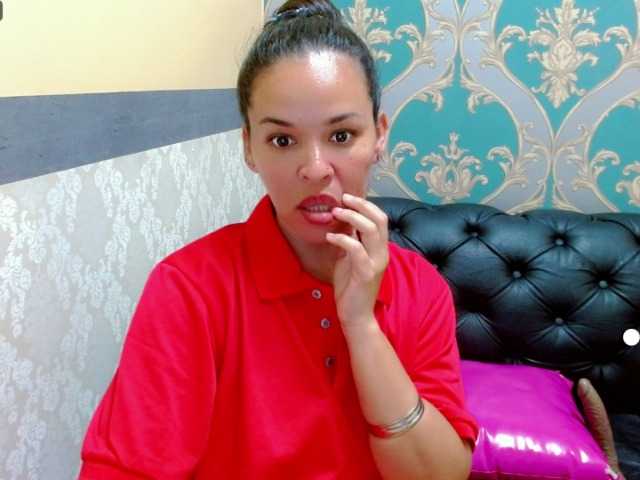 Live sex webcam photo for LizethBels #276418555