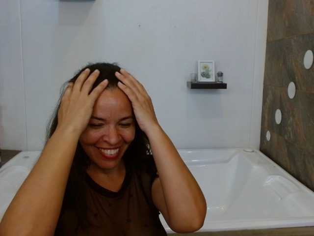 Live sex webcam photo for LizethBels #277503543