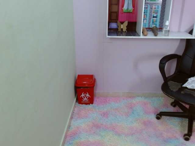 Live sex webcam photo for LizethBels #277889442