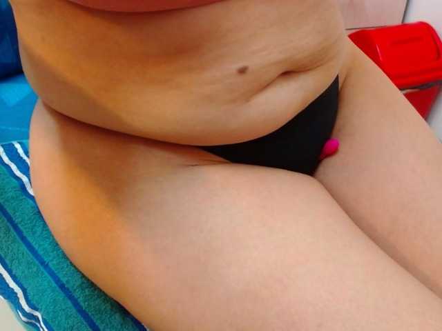 Live sex webcam photo for LizethBels #278116823