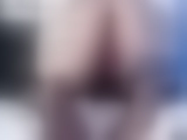 Live sex webcam photo for Lizhot2305 #294152956