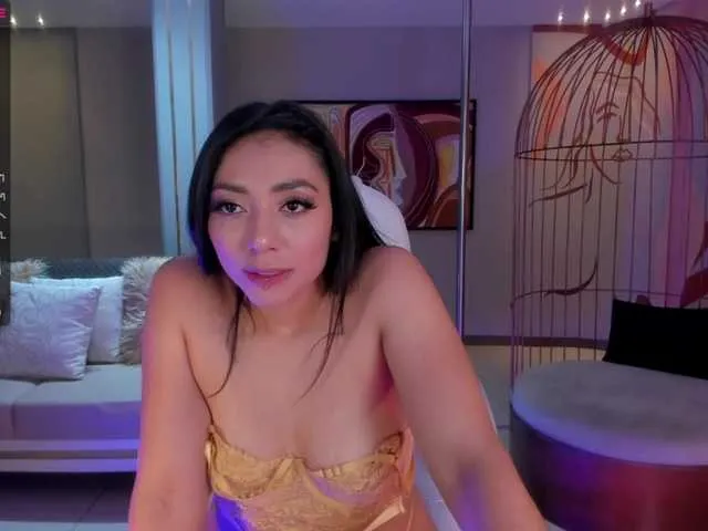 Live sex webcam photo for LizzHamilton #273919184