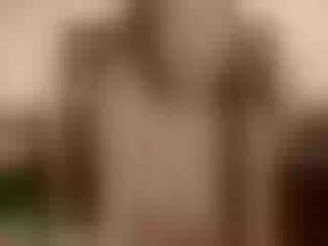 Live sex webcam photo for LizzHamilton #277840501