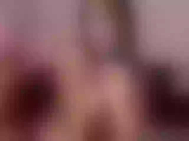 Live sex webcam photo for LizzHamilton #289714928