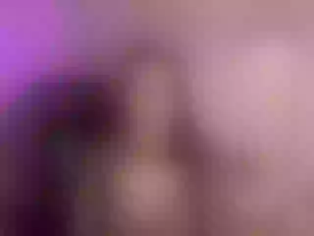 Live sex webcam photo for LizzHamilton #291235300