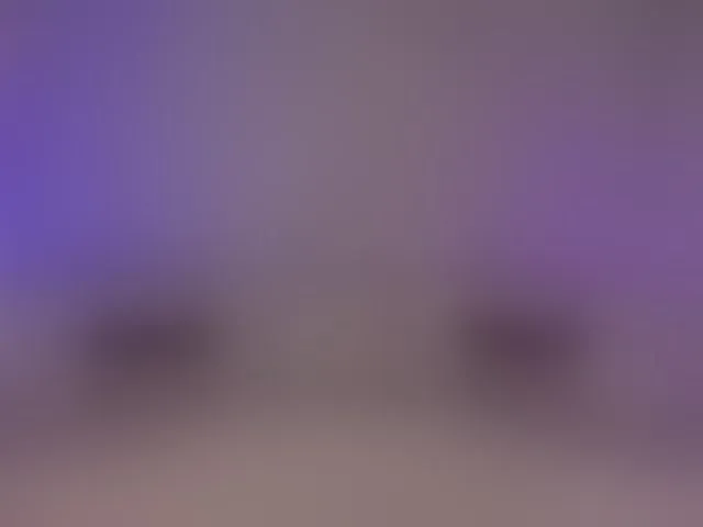Live sex webcam photo for LizzHamilton #292533913