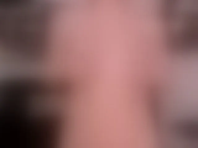 Live sex webcam photo for LizzHamilton #293401997