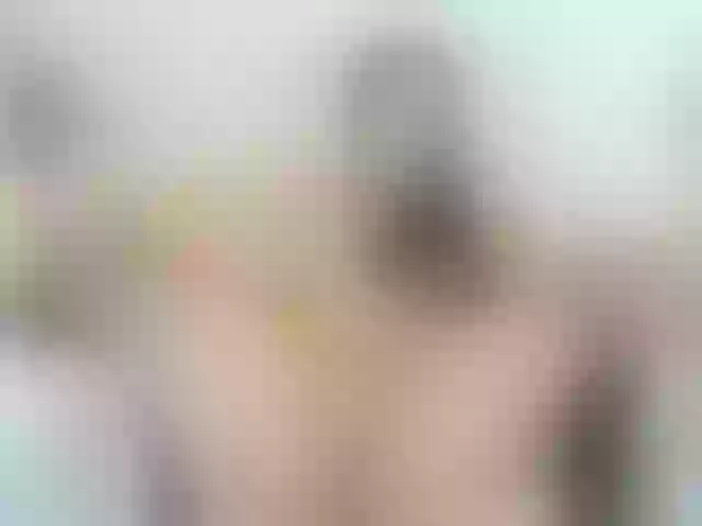Live sex webcam photo for lizzarobert #271817303