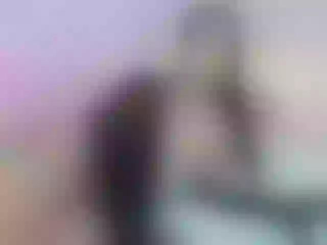 Live sex webcam photo for lizzarobert #271996713
