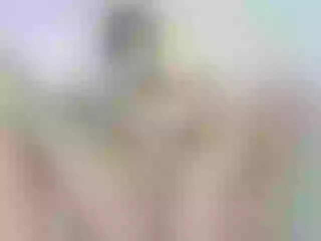 Live sex webcam photo for lizzarobert #274240279
