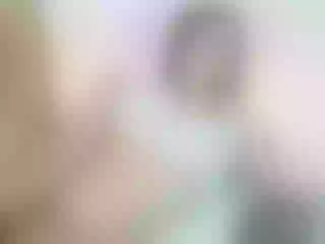 Live sex webcam photo for lizzarobert #274250545