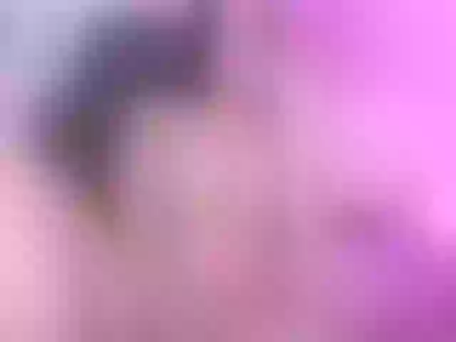 Live sex webcam photo for lizzarobert #276885608