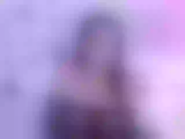 Live sex webcam photo for lizzarobert #276915210