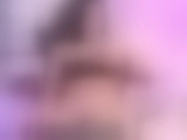 Live sex webcam photo for lizzarobert #276975579