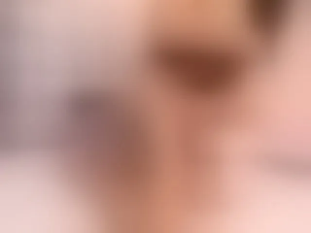 Live sex webcam photo for lizzarobert #277003795