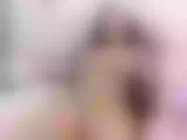 Live sex webcam photo for lizzarobert #277029169